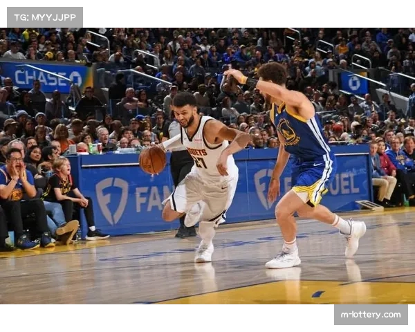 波杰姆斯基18+15+9创历史纪录 勇士替补奇兵末节独得15分